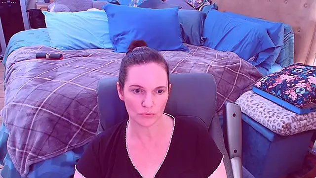 Snapshot of ninajaymes chatting on February 13, 9:37 pm ninajaymes online show from February 13, 9:37 pm