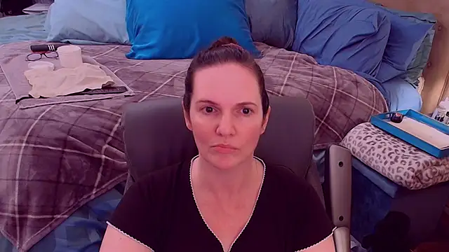 ninajaymes online show from December 1, 2:23 am