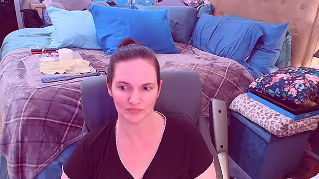 Snapshot of ninajaymes chatting on February 12, 7:35 pm ninajaymes online show from February 12, 7:35 pm