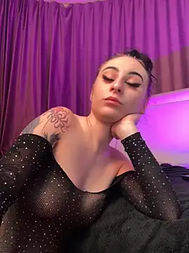 SaraiAngel online show from March 27, 5:05 am