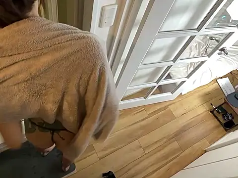 Nakadashi-kun online show from October 16, 4:15 pm