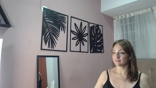 amara rousse1 online show from July 12, 1:01 pm