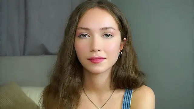 Snapshot of ZeniaBolich chatting on September 13, 9:48 pm ZeniaBolich online show from September 13, 9:48 pm