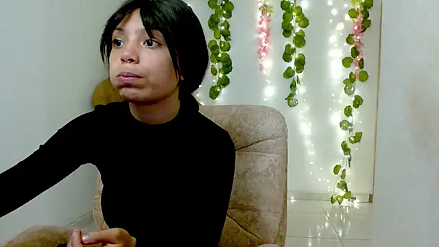 EIVIY1609 online show from November 4, 1:04 pm