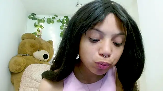 EIVIY1609 online show from November 7, 2:21 pm