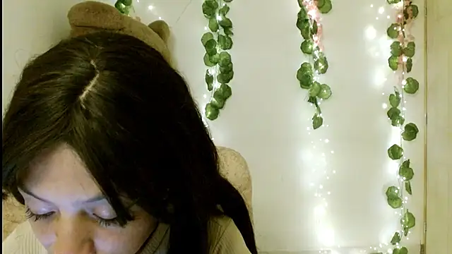 EIVIY1609 online show from October 9, 1:55 pm