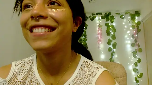 EIVIY1609 online show from October 29, 2:05 pm