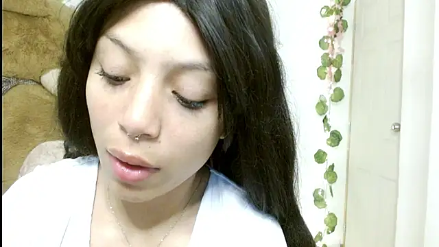 EIVIY1609 online show from October 10, 2:29 pm