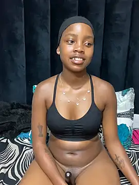 Littlebunny33 online show from June 19, 7:30 pm
