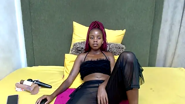 Littlebunny33 online show from January 15, 8:45 pm