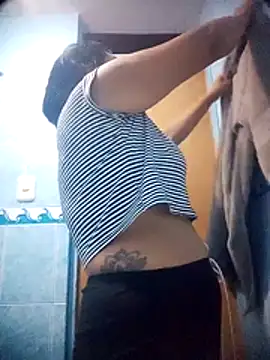 Snapshot of EAAM1@xh chatting on February 28, 3:06 am EAAM1xh online show from February 28, 3:06 am