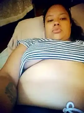 Snapshot of EAAM1@xh chatting on February 26, 1:22 pm EAAM1xh online show from February 26, 1:22 pm