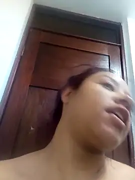 Snapshot of EAAM1@xh chatting on October 4, 7:48 pm EAAM1xh online show from October 4, 7:48 pm