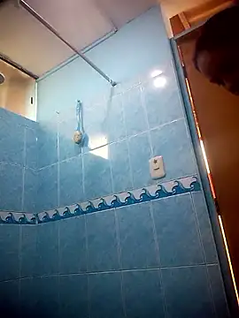 Snapshot of EAAM1@xh chatting on January 7, 8:25 pm EAAM1xh online show from January 7, 8:25 pm