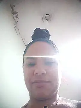 Snapshot of EAAM1@xh chatting on January 11, 8:38 pm EAAM1xh online show from January 11, 8:38 pm