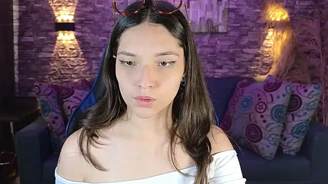 Snapshot of imrockstar chatting on October 23, 7:01 pm imrockstar online show from October 23, 7:01 pm