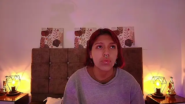 Snapshot of Dulce_Bella_ chatting on September 30, 12:55 pm Dulce Bella online show from September 30, 12:55 pm