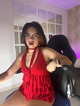 Snapshot of violerr_01 chatting on September 25, 8:04 pm violerr 01 online show from September 25, 8:04 pm