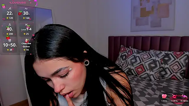 AvaScott  online show from November 12, 5:28 pm