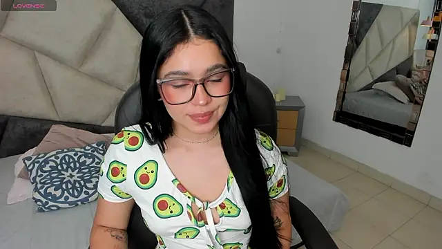 AvaScott  online show from March 15, 11:23 pm
