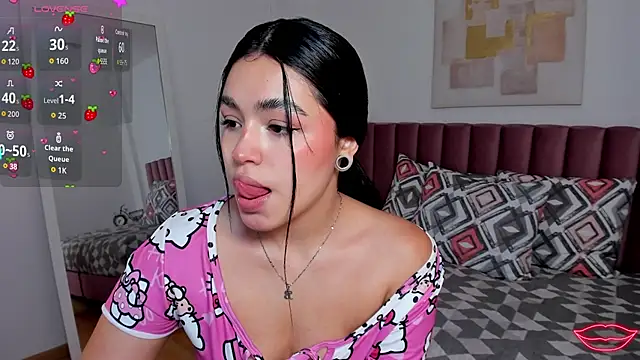 AvaScott  online show from November 13, 5:17 pm