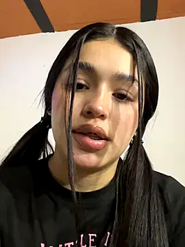 AvaScott  online show from November 20, 5:13 pm