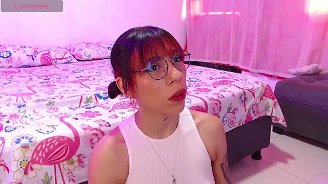 Snapshot of ocxxi_0524 chatting on October 24, 2:49 pm ocxxi 0524 online show from October 24, 2:49 pm