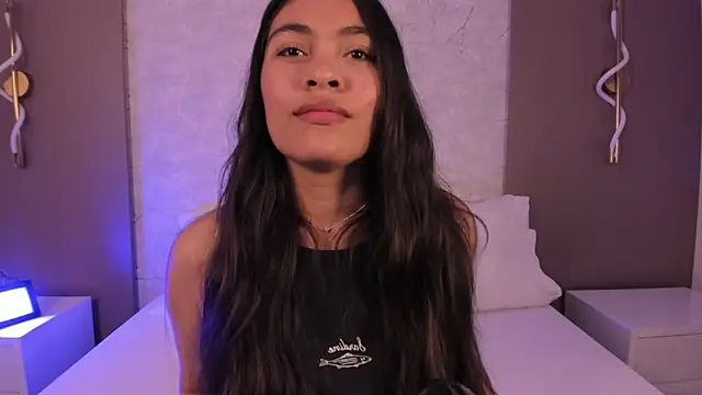 allie bruce online show from March 10, 2:37 am