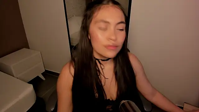 allie bruce online show from July 10, 7:36 pm