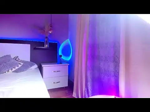 eriikjoness online show from November 22, 6:07 pm