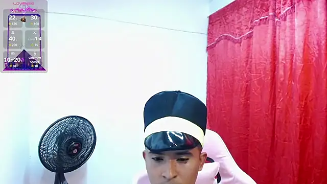 Snapshot of DayroDuran chatting on September 8, 6:40 pm DayroDuran online show from September 8, 6:40 pm
