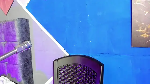 lau-hot online show from February 17, 8:06 pm