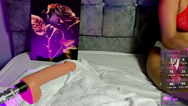 lau-hot online show from November 14, 8:12 pm