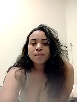 SoakedUpKitty- online show from November 25, 4:02 am