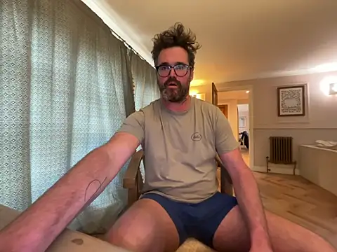 CyprioteWhitefly online show from March 27, 1:01 pm