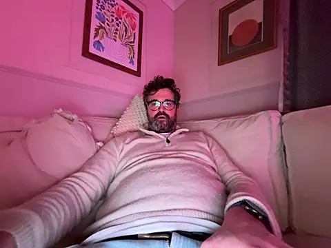 CyprioteWhitefly online show from February 21, 12:01 am