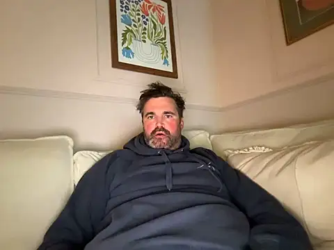 CyprioteWhitefly online show from May 16, 8:41 pm