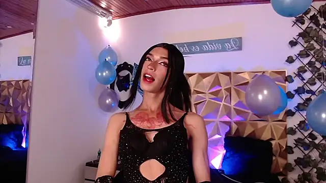 Trinity Knox online show from September 11, 4:07 pm