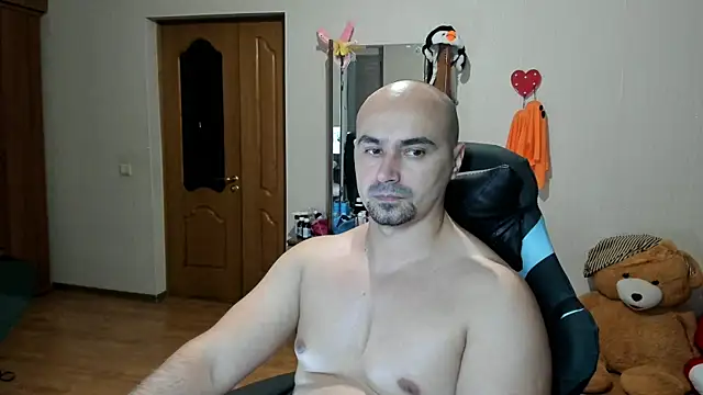 Snapshot of Gri_SH chatting on November 19, 10:32 pm Gri SH online show from November 19, 10:32 pm