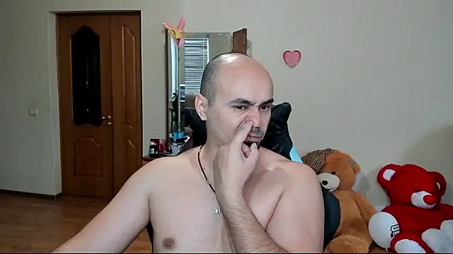 Snapshot of Gri_SH chatting on October 2, 9:23 am Gri SH online show from October 2, 9:23 am