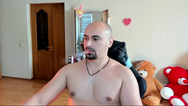 Snapshot of Gri_SH chatting on October 6, 9:21 am Gri SH online show from October 6, 9:21 am