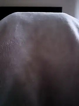 Snapshot of NiceBadgera chatting on October 23, 9:52 am NiceBadgera online show from October 23, 9:52 am