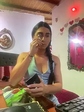 lola diez online show from October 11, 10:22 pm