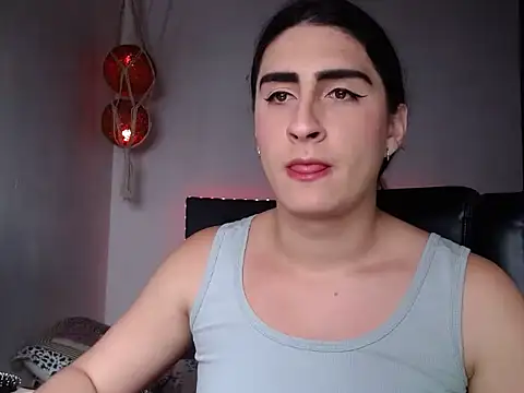 lola diez online show from February 16, 7:34 pm