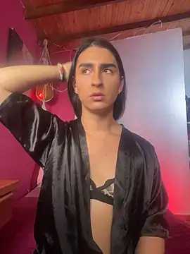 lola diez online show from October 14, 7:25 pm