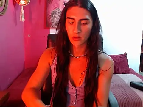 lola diez online show from September 15, 3:51 am