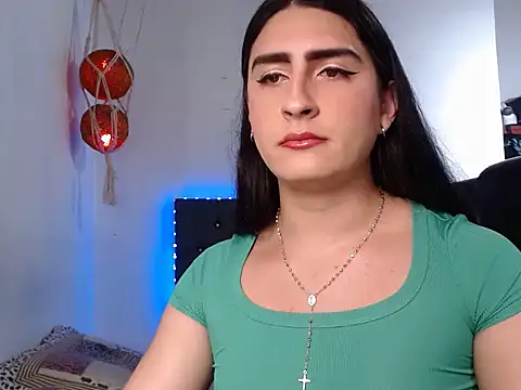 lola diez online show from March 12, 8:35 pm