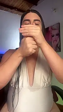 Snapshot of lola_diez chatting on July 4, 6:45 pm lola diez online show from July 4, 6:45 pm