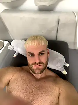 TheKevinboy online show from November 1, 4:41 am