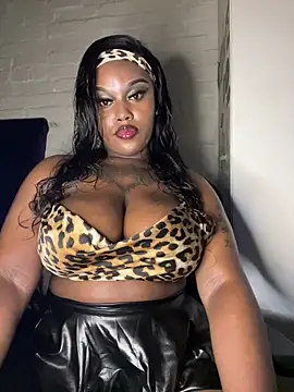 QUEEN NOBUHLE 777 online show from November 28, 10:54 pm